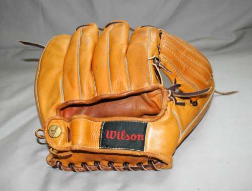 Wilson G1333 Back